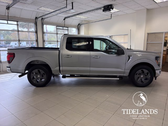 Certified 2025 Ford F150 XLT w/ Equipment Group 301A Standard RWD image 10