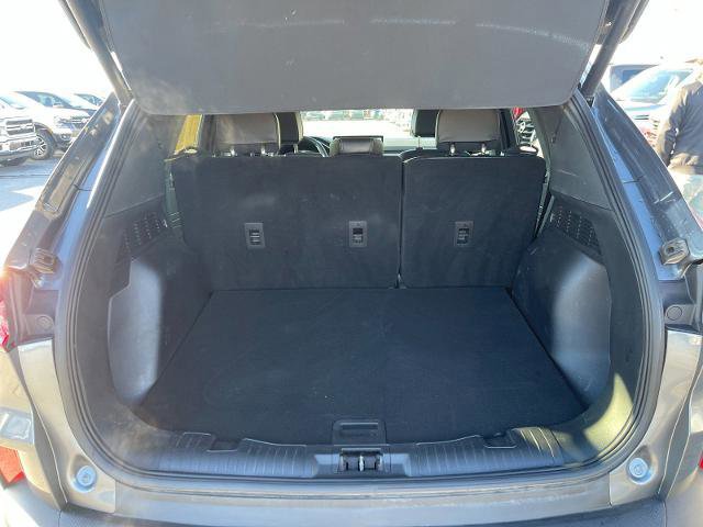 Certified 2025 Ford Escape Platinum w/ Premium Technology Package image 17
