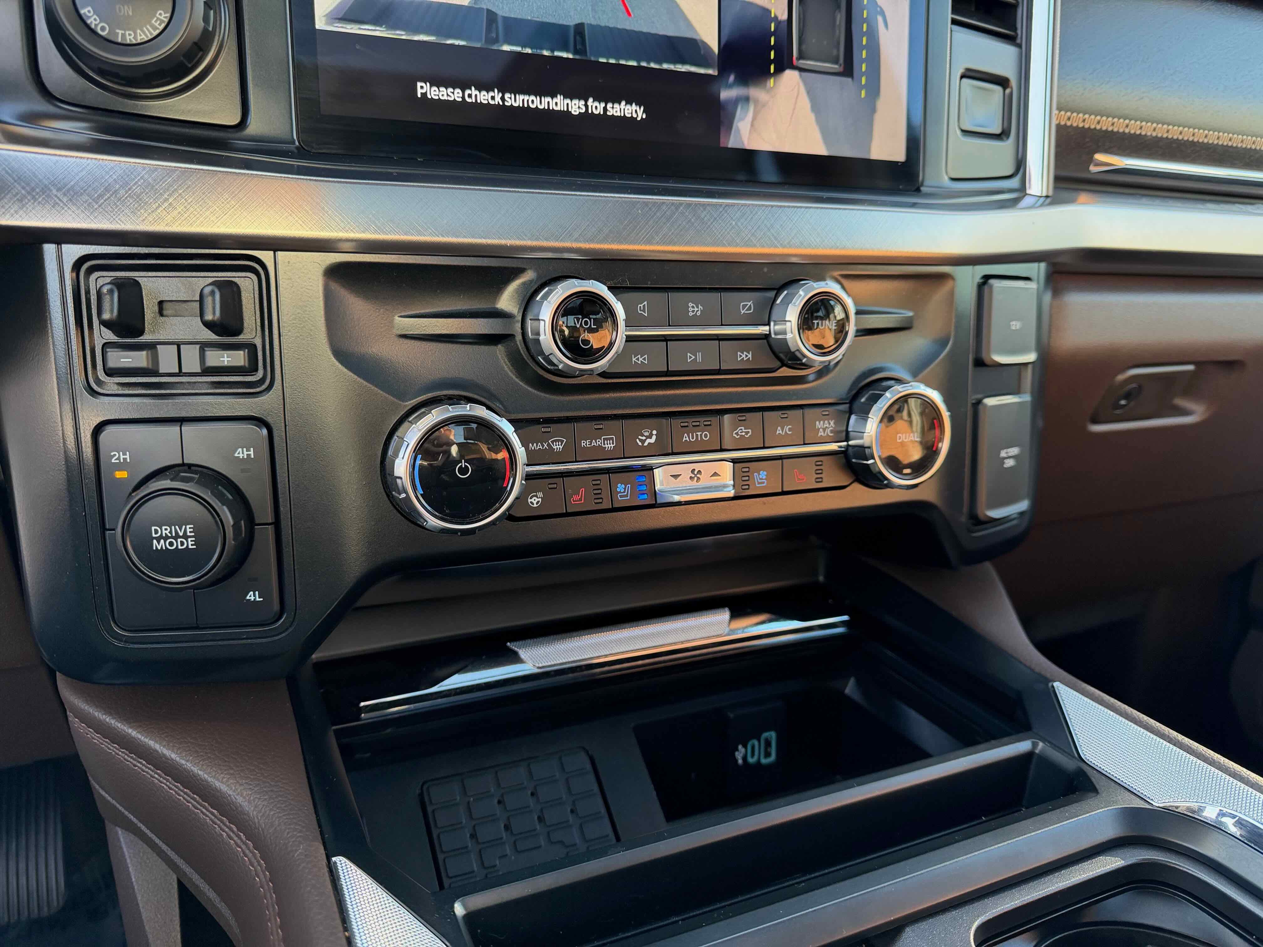 Certified 2024 Ford F350 King Ranch w/ Chrome Package image 24