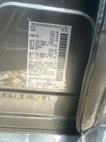 Used 2025 Nissan Pathfinder Platinum w/ Cargo Package FWD image 6