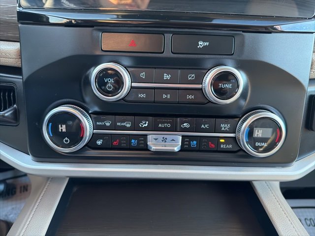 Certified 2023 Ford Expedition Limited image 21