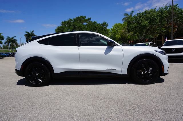 Certified 2022 Ford Mustang Mach-E California Route 1 AWD/4WD image 4