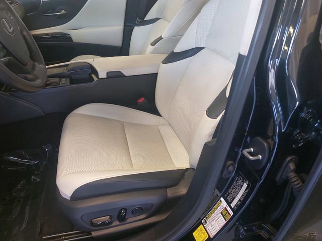 Used 2022 Lexus ES 300h w/ Premium Package image 15