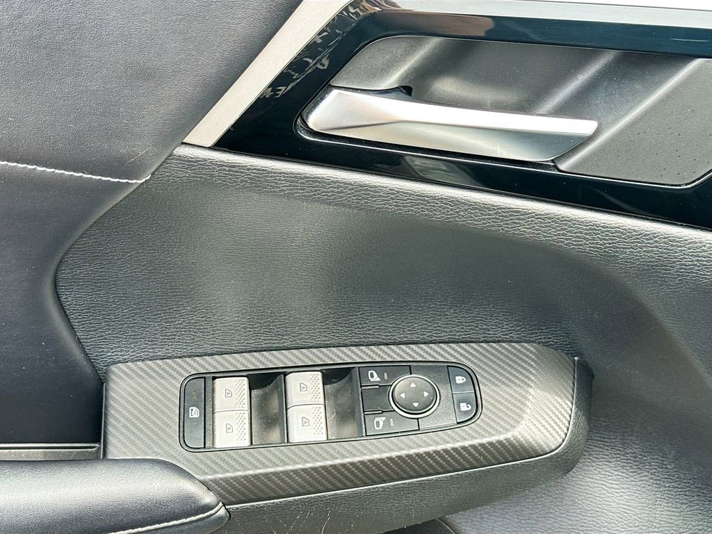Used 2022 Mitsubishi Outlander SE AWD/4WD image 16
