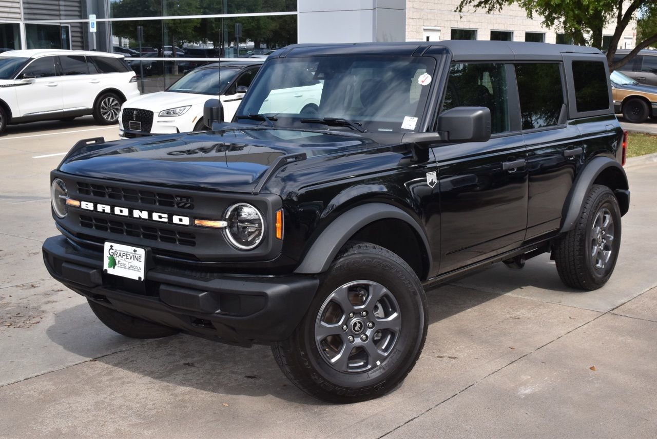 Certified 2025 Ford Bronco Big Bend image 3