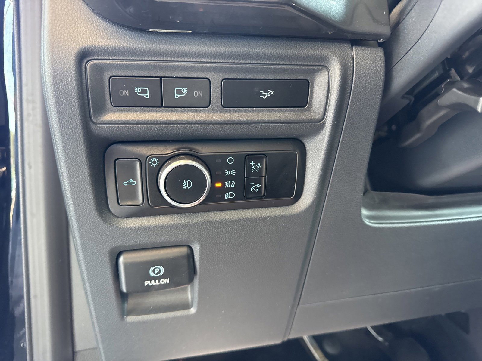 Certified 2023 Ford F150 XLT w/ Equipment Group 302A High image 27