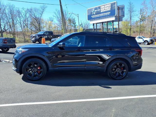 Certified 2022 Ford Explorer ST w/ Equipment Group 401A AWD/4WD image 2