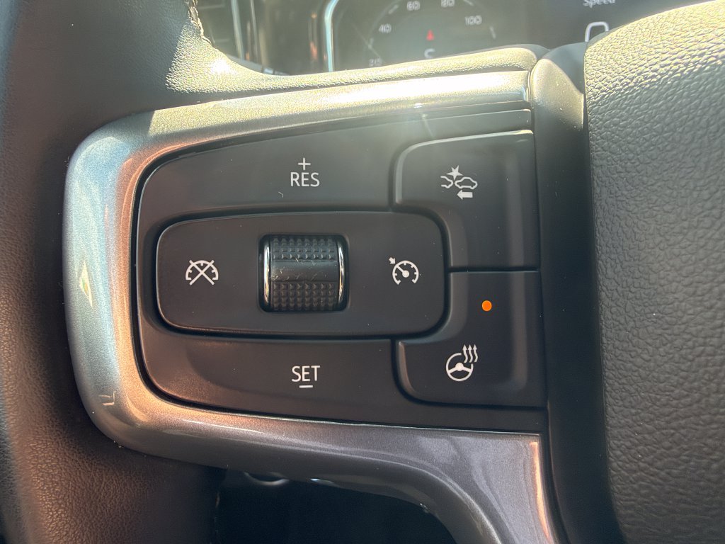 Used 2024 Chevrolet Silverado 1500 RST AWD/4WD image 38