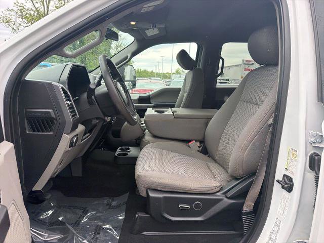 Certified 2019 Ford F250 XLT w/ XLT Value Package AWD/4WD image 9