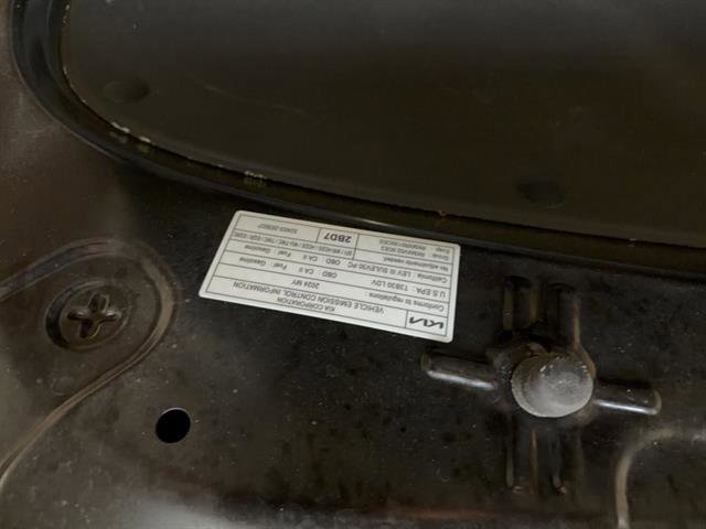 Used 2024 Kia Forte LXS w/ LXS Technology Package image 9