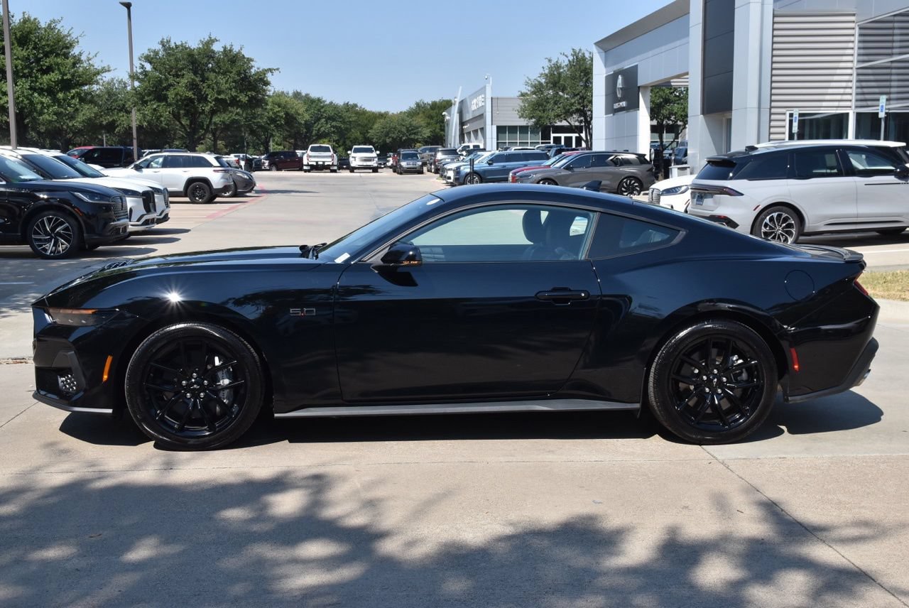 Certified 2026 Ford Mustang GT Premium RWD image 12