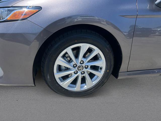 Used 2023 Toyota Camry LE FWD image 9