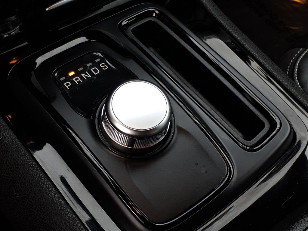 Used 2023 Chrysler 300 S image 23