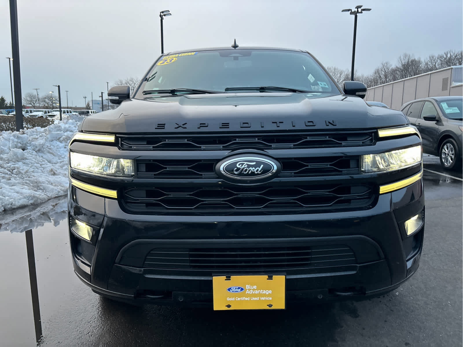 Certified 2023 Ford Expedition Limited image 9