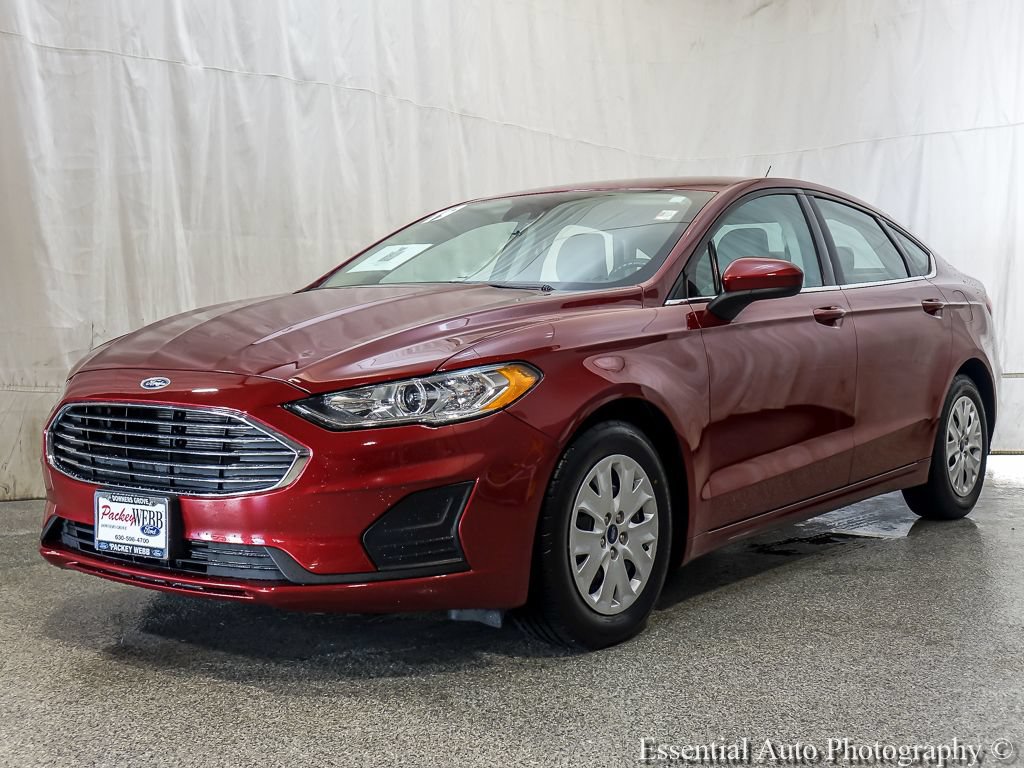 Certified 2019 Ford Fusion S FWD image 2