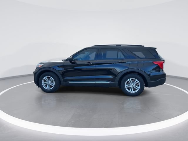 Certified 2022 Ford Explorer XLT RWD image 4