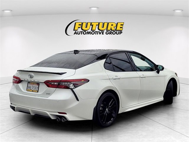 Used 2023 Toyota Camry XSE image 5
