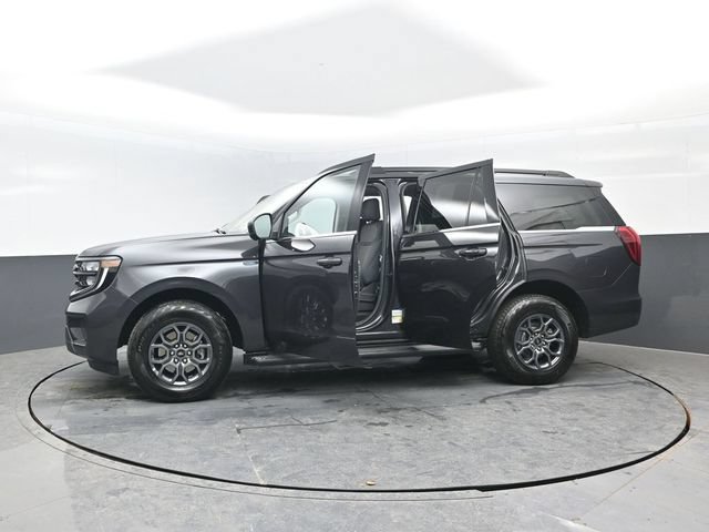 Certified 2025 Ford Expedition Active AWD/4WD image 29