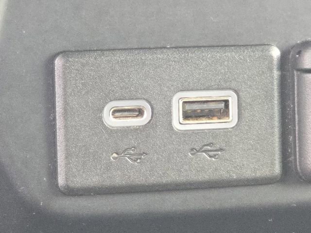 Used 2019 Chevrolet Silverado 1500 RST image 30