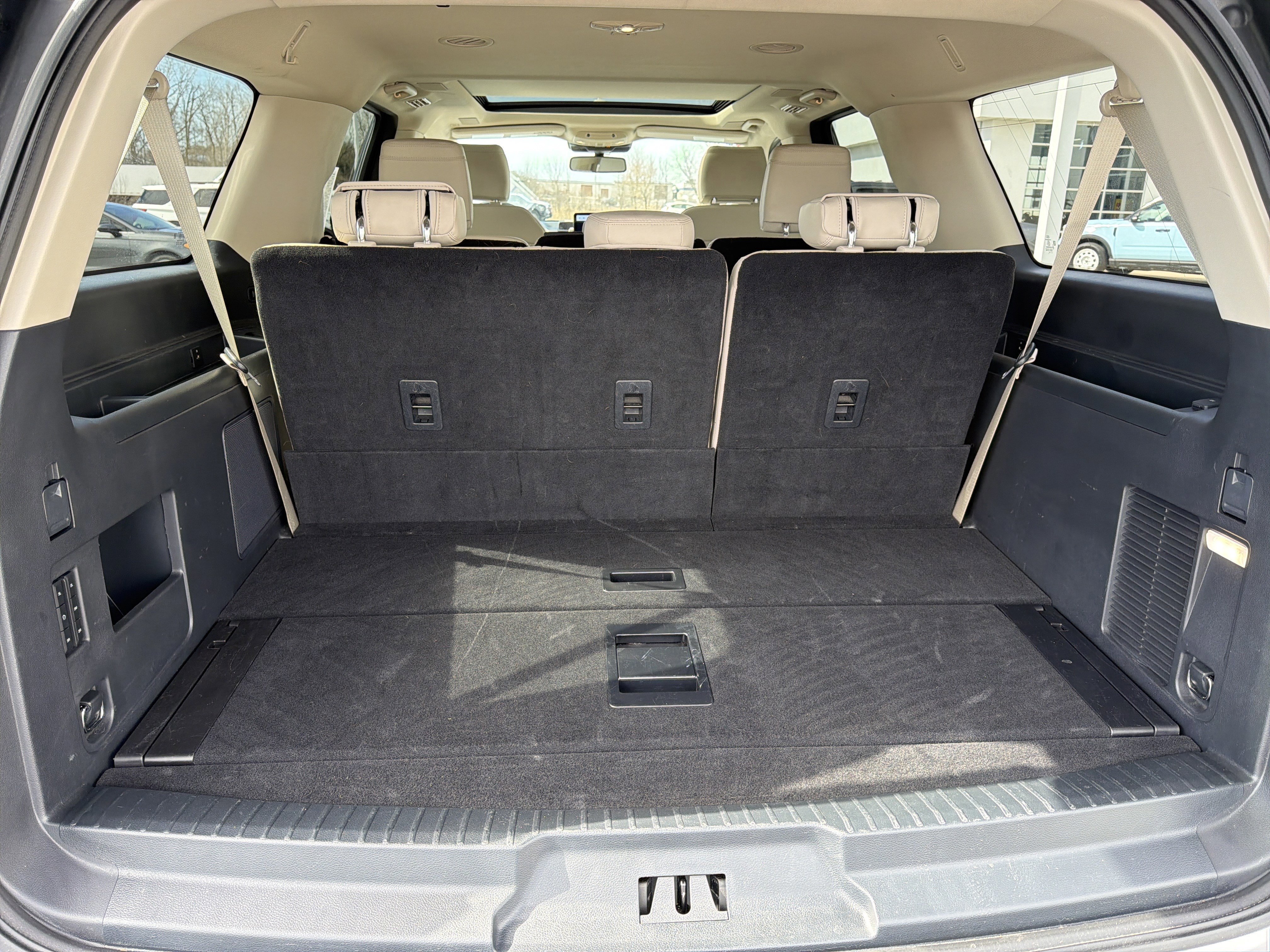 Certified 2024 Ford Expedition Max Platinum image 19