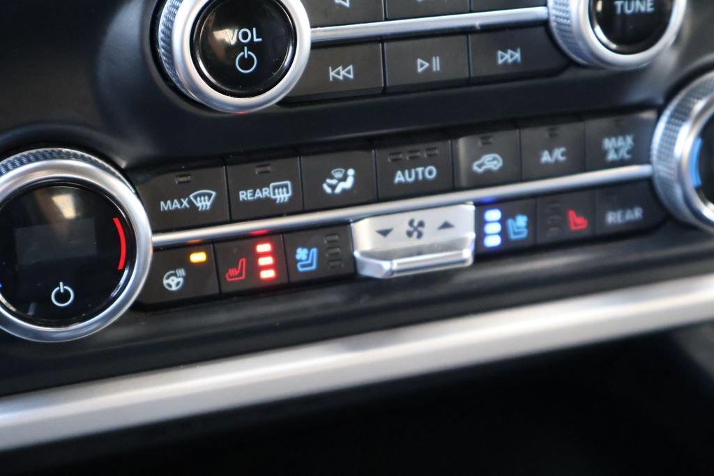 Certified 2022 Ford Expedition XLT RWD image 10