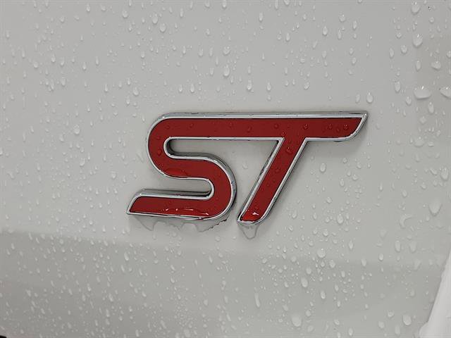 Certified 2023 Ford Explorer ST w/ Equipment Group 401A image 6