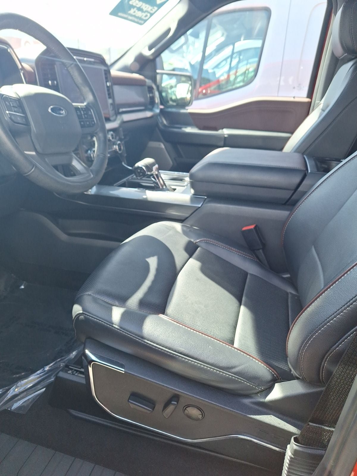 Certified 2023 Ford F150 Lariat AWD/4WD image 11
