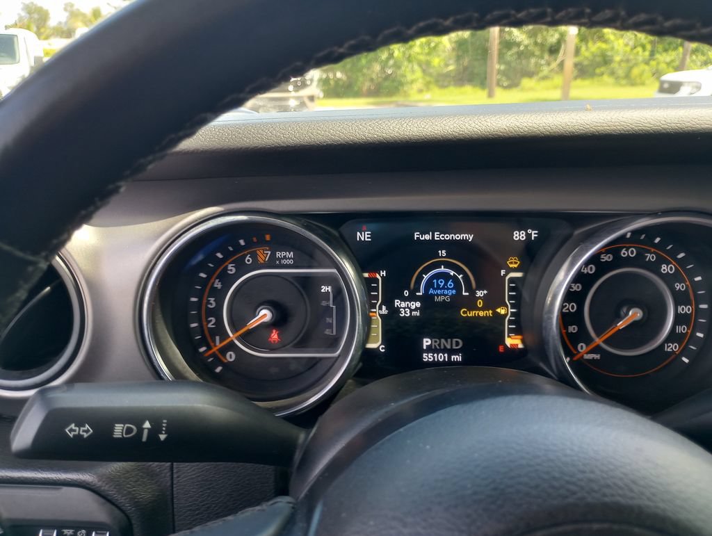 Used 2022 Jeep Wrangler Unlimited Sport AWD/4WD image 25