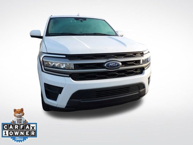 Certified 2024 Ford Expedition Max XLT image 3
