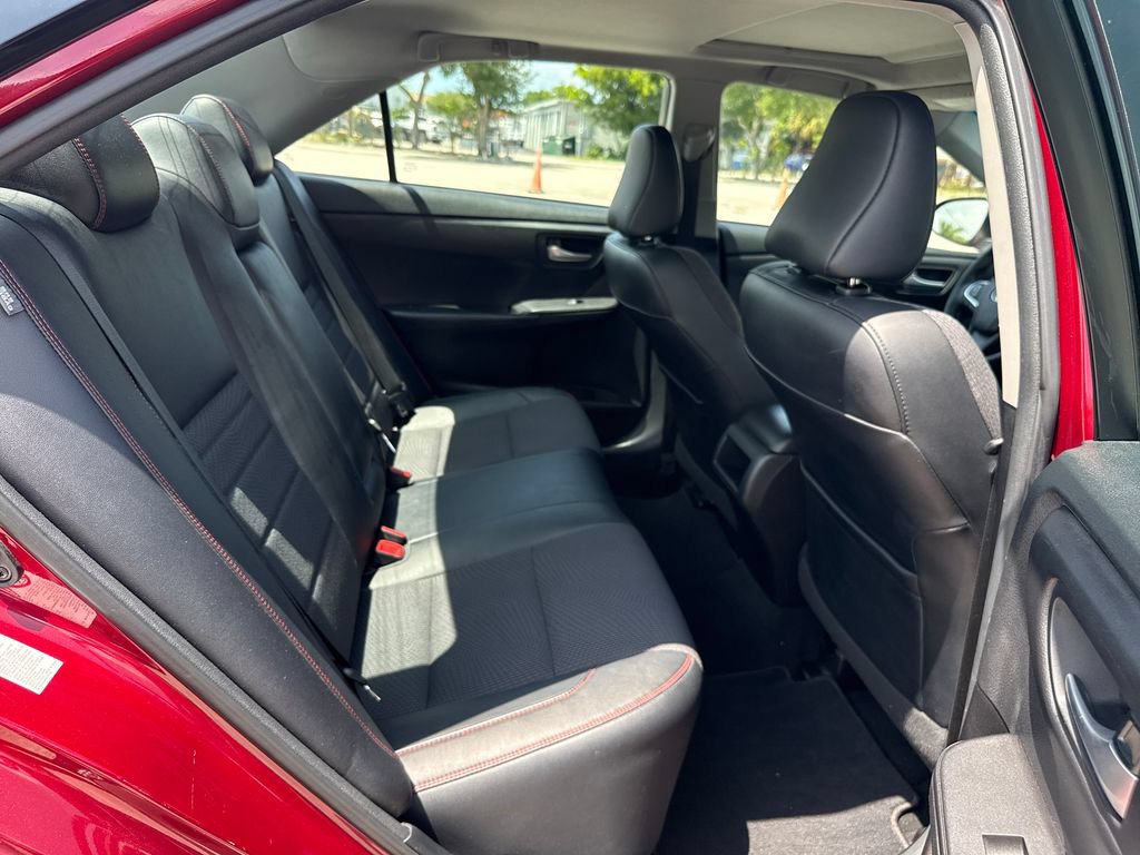 Used 2017 Toyota Camry SE FWD image 24