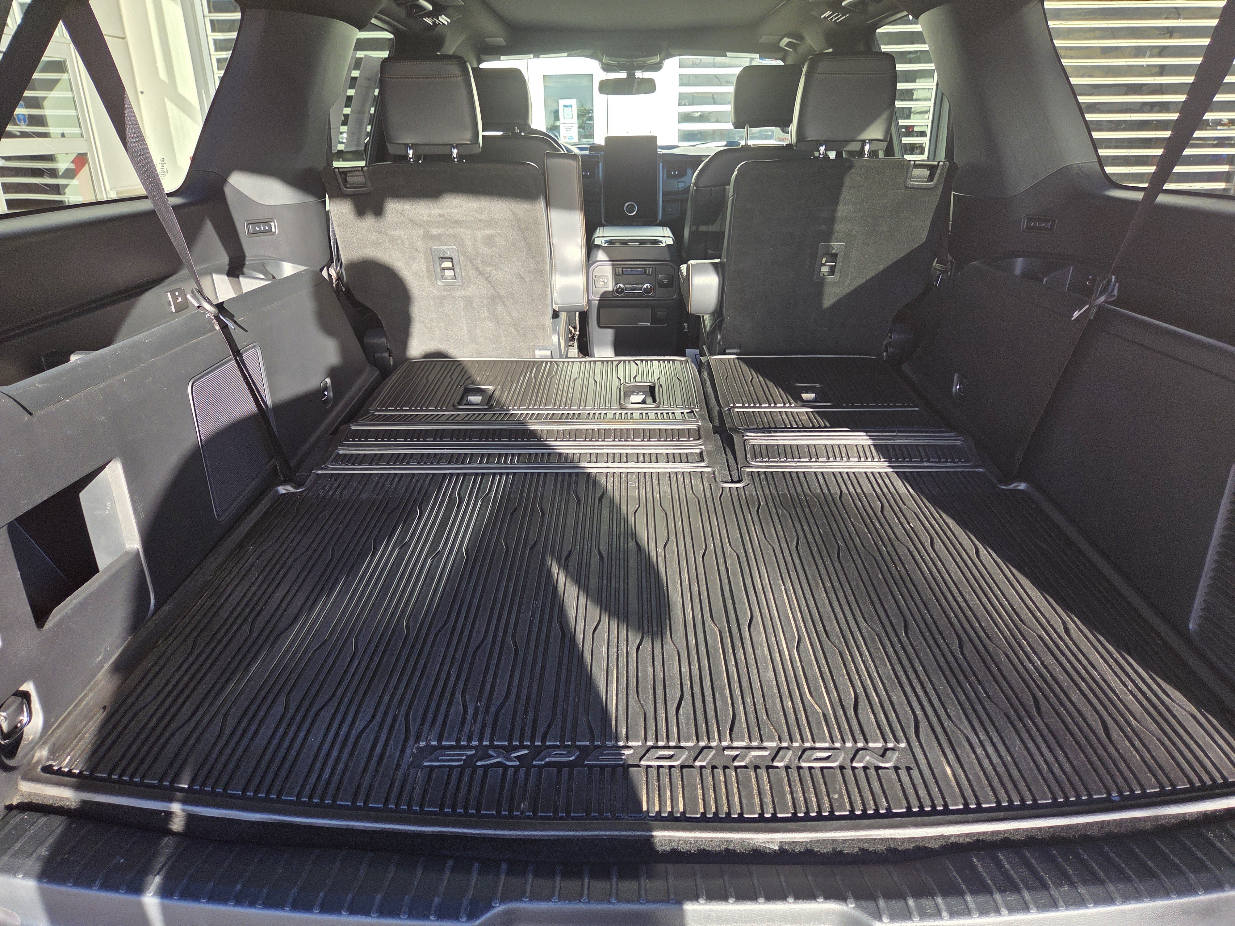 Certified 2023 Ford Expedition Max Platinum AWD/4WD image 13