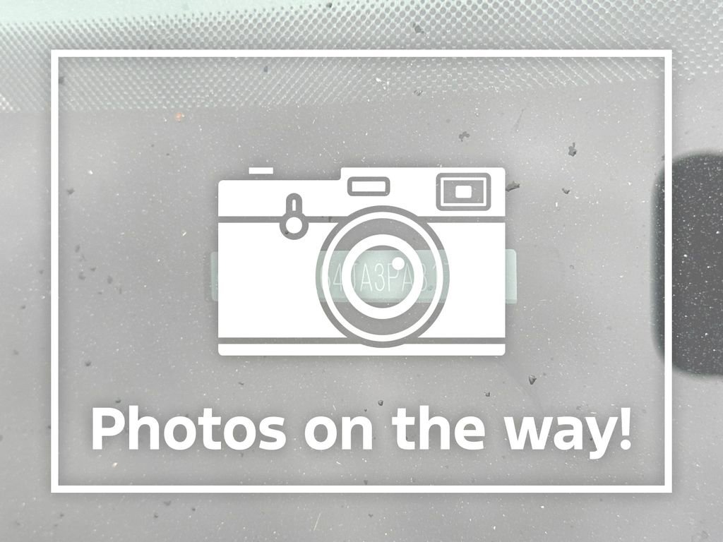 Used 2023 Hyundai Sonata SEL FWD image 2
