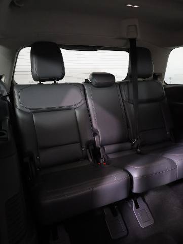 Certified 2025 Ford Expedition Active AWD/4WD image 12