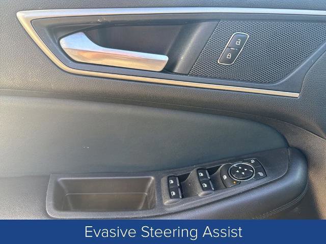 Certified 2022 Ford Edge SEL w/ Sport Appearance Package image 11