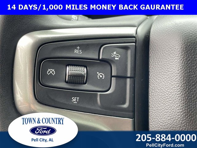 Used 2024 Chevrolet Suburban LT image 18