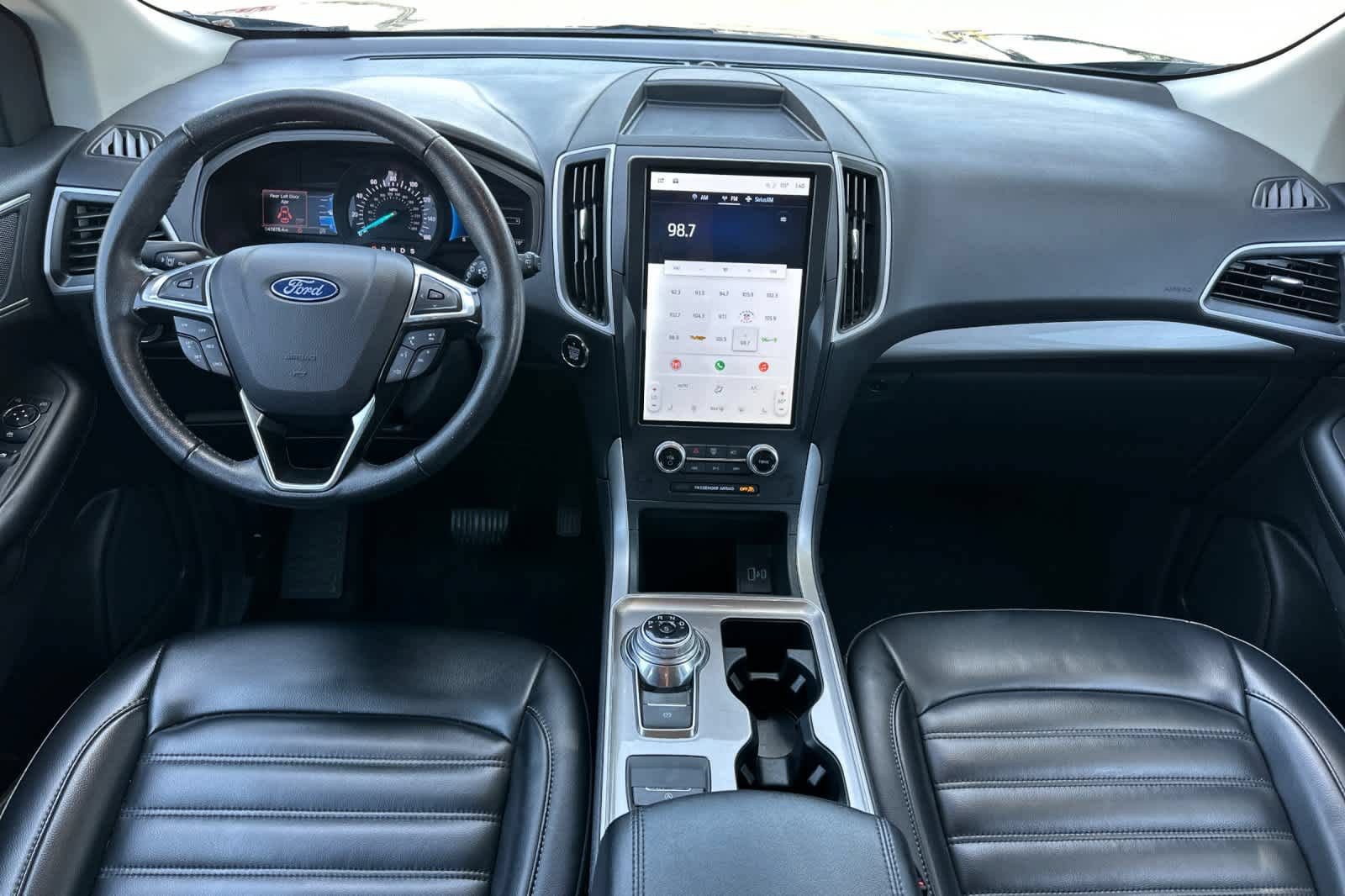 Certified 2024 Ford Edge SEL AWD/4WD image 3