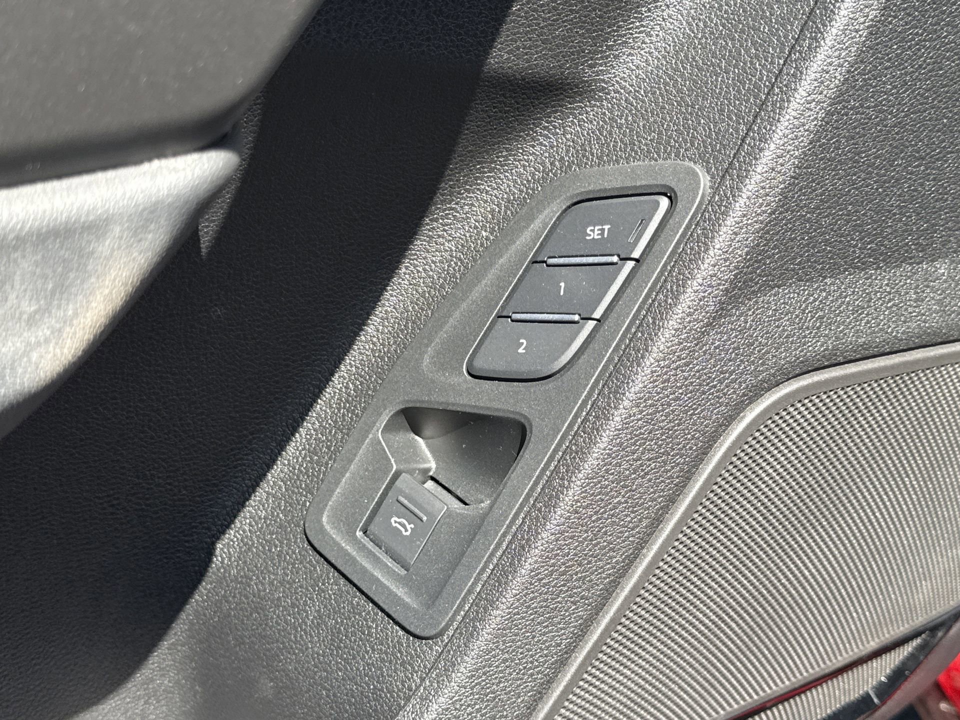 Used 2024 Audi Q3 2.0T Premium Plus w/ Premium Plus Package AWD/4WD image 25