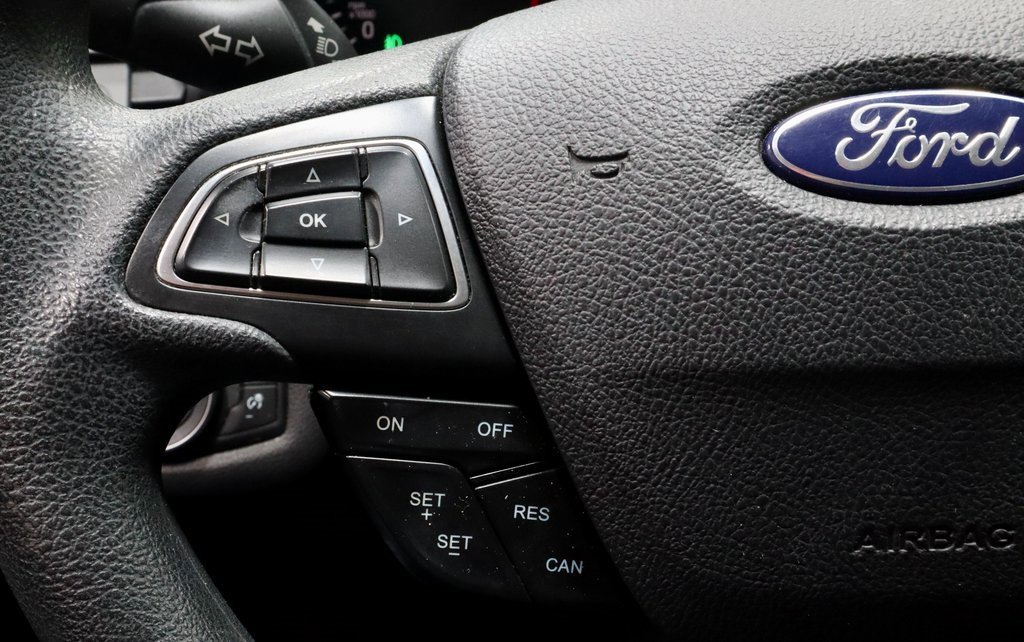 Certified 2018 Ford Escape SE image 25