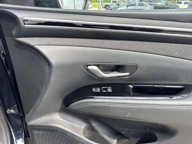 Used 2023 Hyundai Tucson Limited AWD/4WD image 15