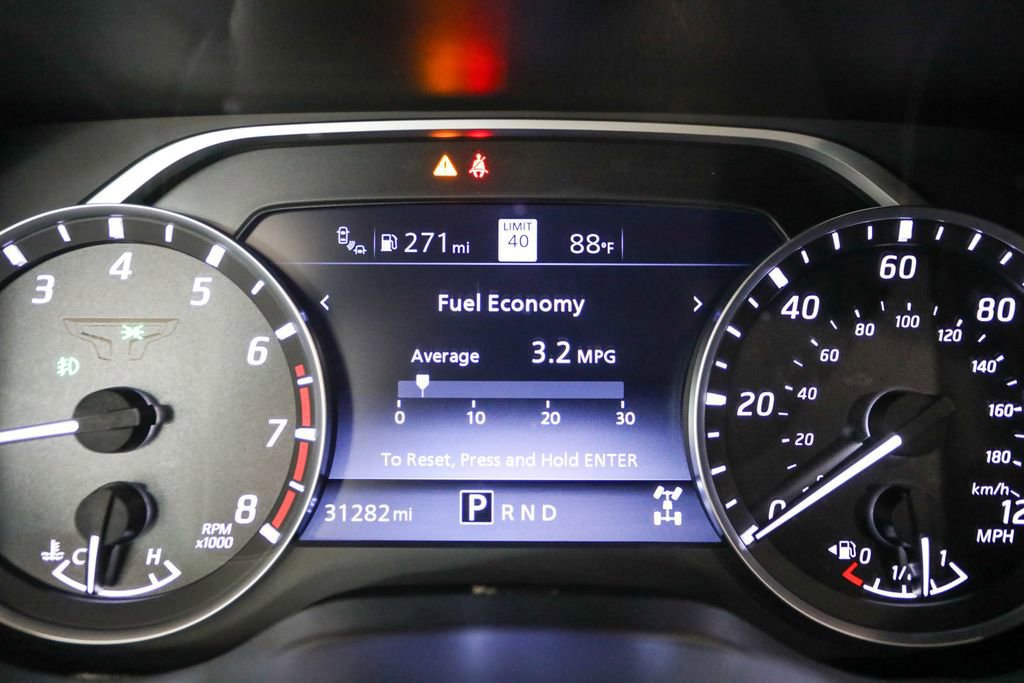 Used 2024 Nissan Titan Platinum Reserve w/ Moonroof Package image 18