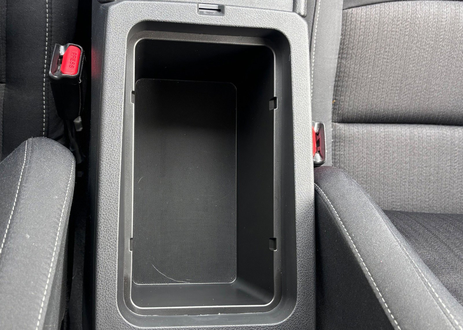 Used 2025 Nissan Altima 2.5 SV image 47