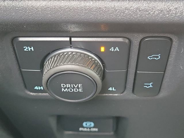 Certified 2025 Ford Expedition Active AWD/4WD image 18