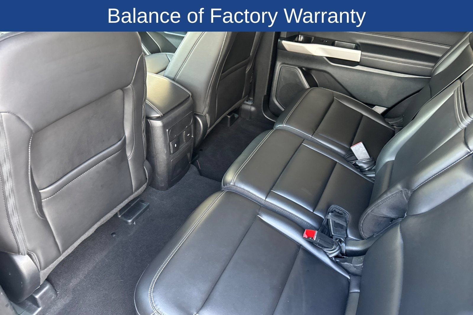 Certified 2024 Ford Explorer XLT w/ Equipment Group 202A AWD/4WD image 16