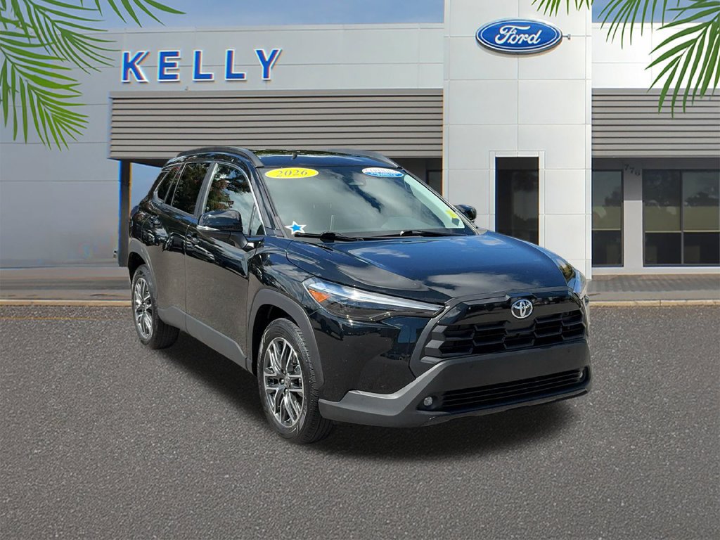 Used 2026 Toyota Corolla Cross XLE FWD image 6