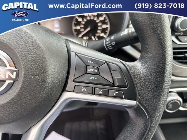 Used 2025 Nissan Altima 2.5 SV FWD image 23