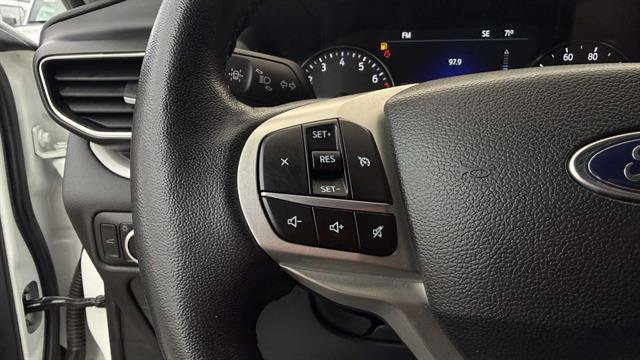 Certified 2023 Ford Explorer XLT w/ Equipment Group 202A AWD/4WD image 15