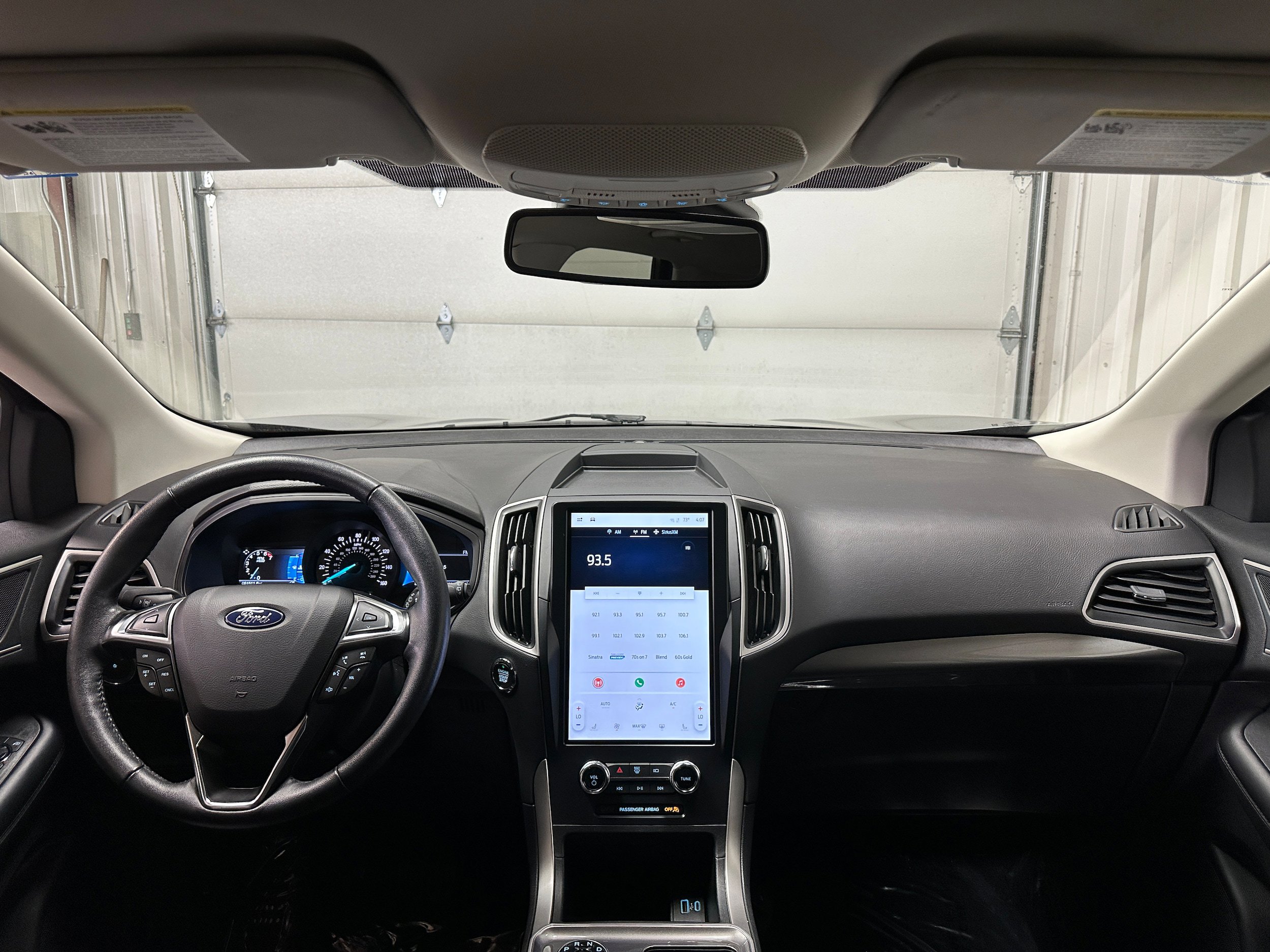 Certified 2024 Ford Edge SEL AWD/4WD image 3