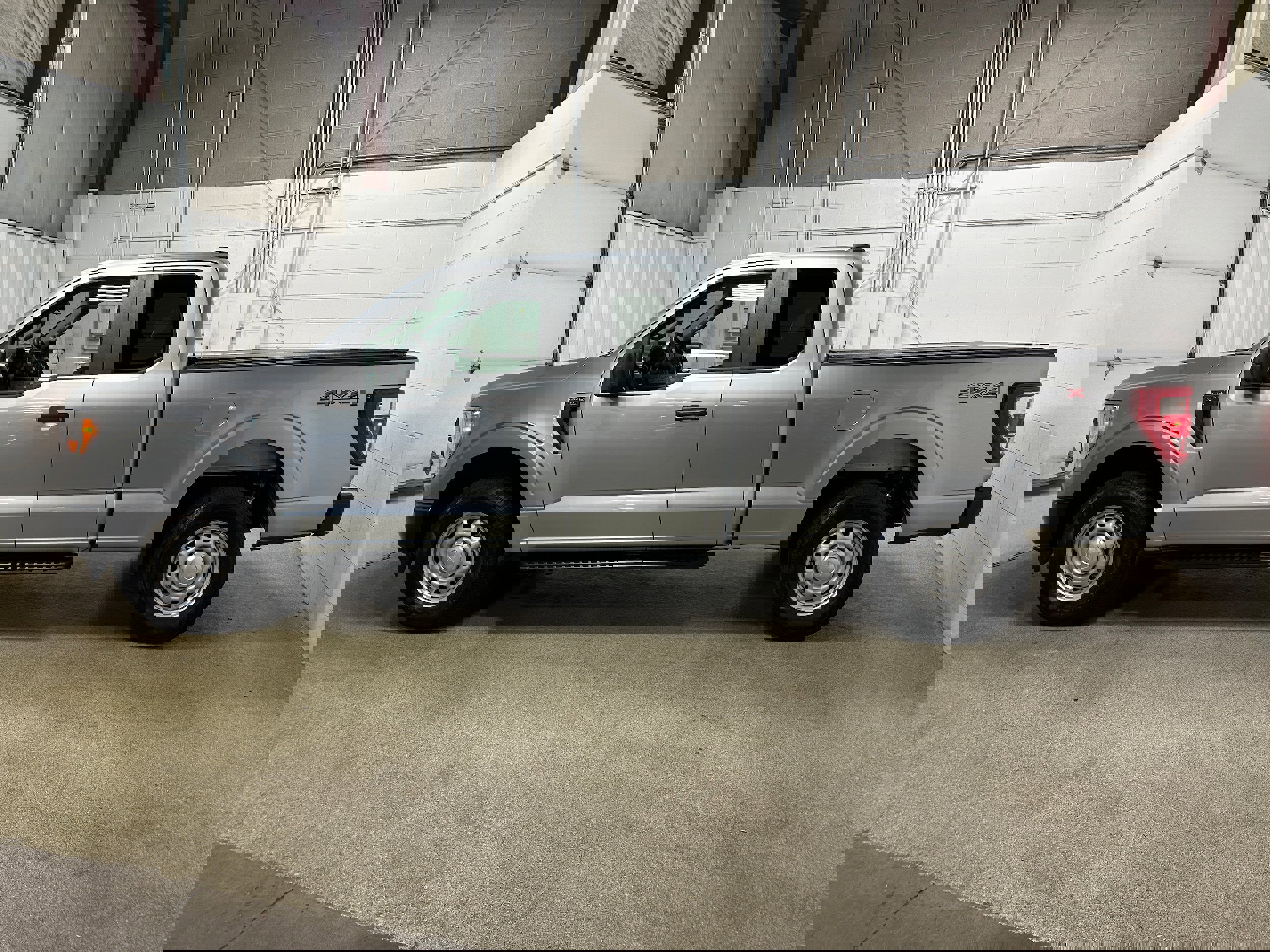 Certified 2022 Ford F150 XL w/ Equipment Group 101A High image 6