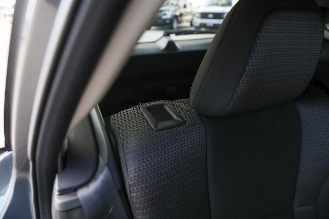 Used 2025 Subaru Outback Premium image 40