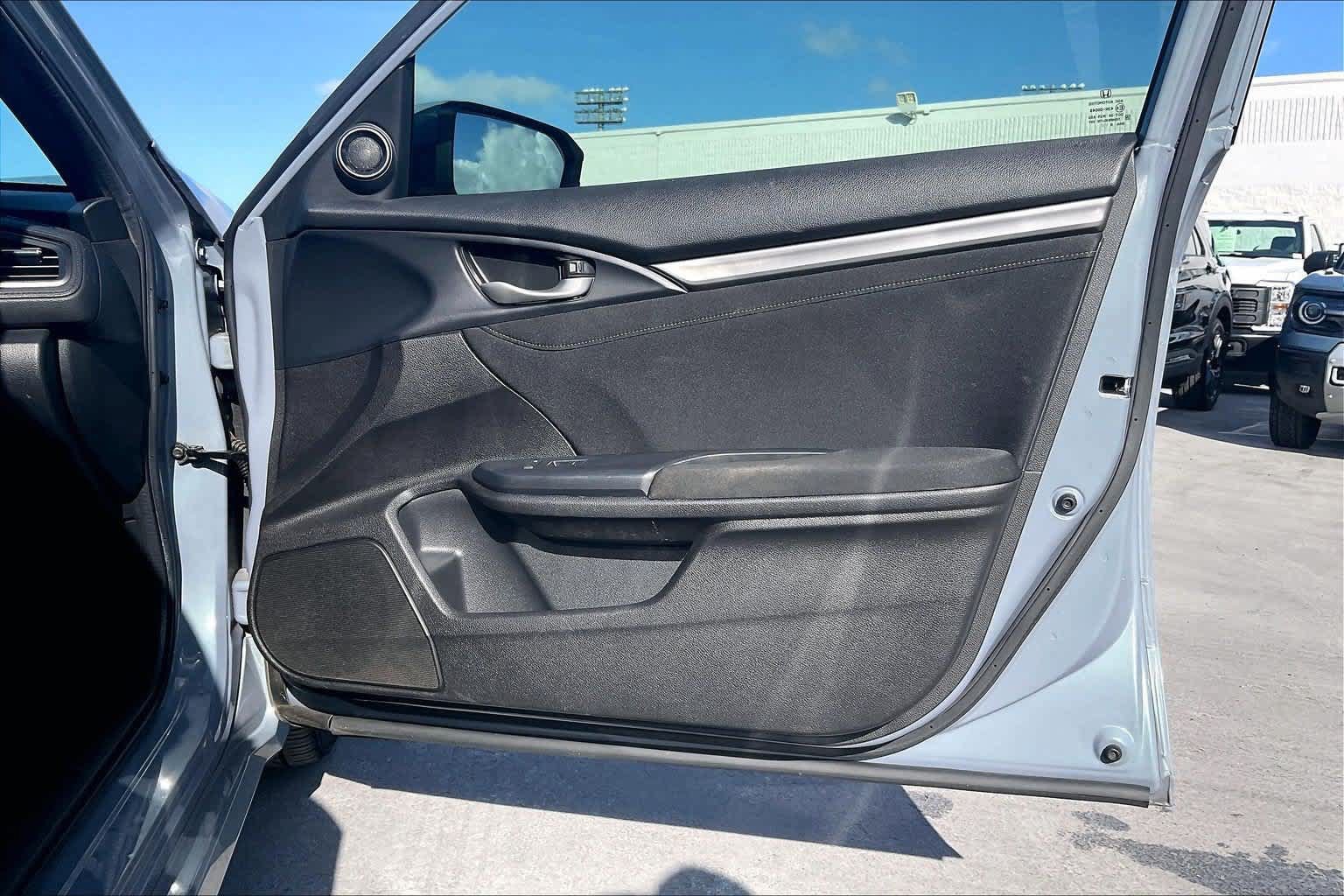Used 2021 Honda Civic EX image 28